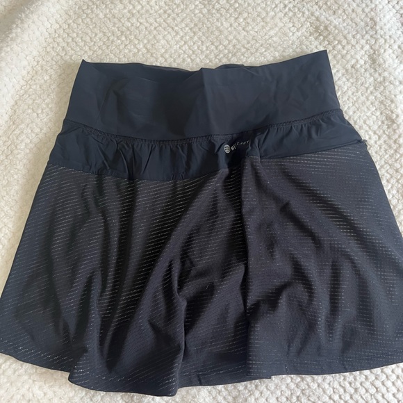 Adidas golf skort - Picture 3 of 3